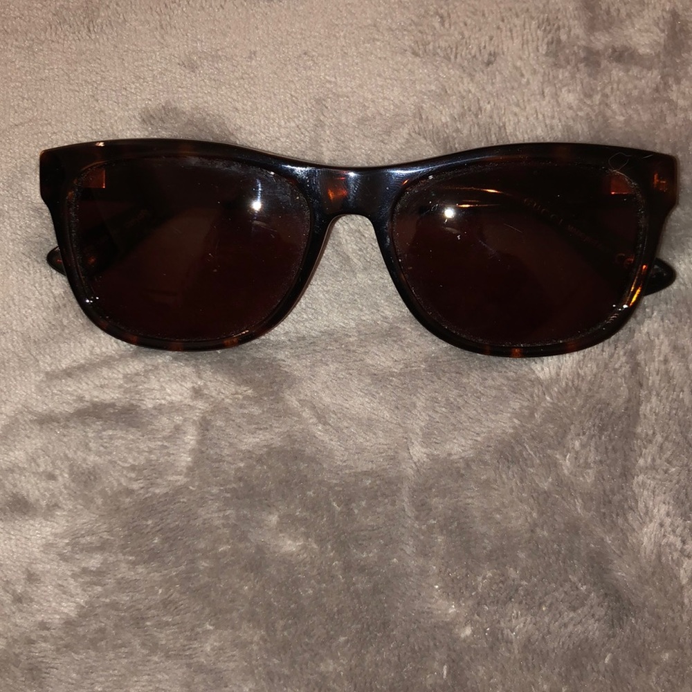 Gucci glasses